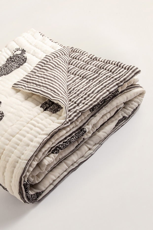 Wild Leopard Organik Pamuk El Yapımı Yatak Örtüsü - uniqlooms.com