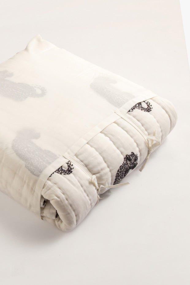 Wild Leopard Organik Pamuk El Yapımı Yatak Örtüsü - uniqlooms.com